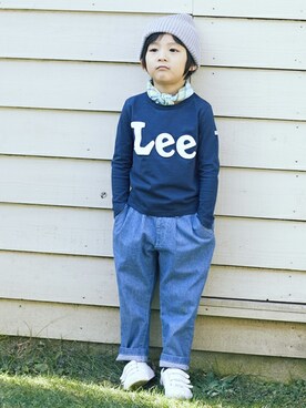 ライトオン｜Right-on KID'S使用「Lee（【LEE】ロゴロンT）」的時尚穿搭