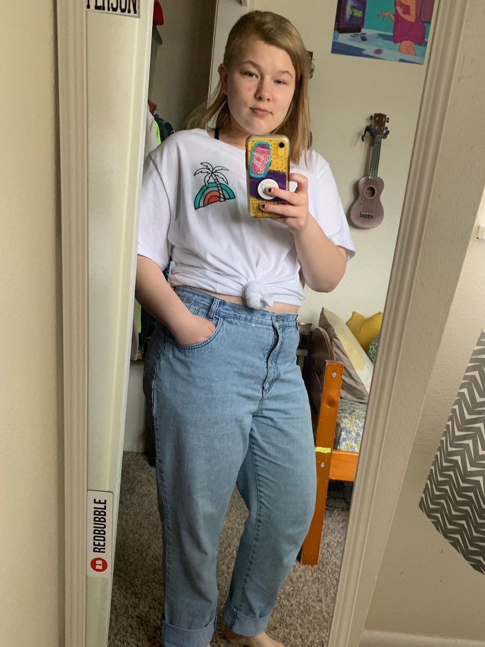「jeans、Tshirts、white、lazy、RELAX、quarantine、stayhome、HOME、SUNNY、longhair」｜「Goodfellowの5/10（Tシャツ/カットソー、ホワイト系）」を使った、gibsofyesterさん（レディース・160cm）の春コーディネートの1枚目の写真