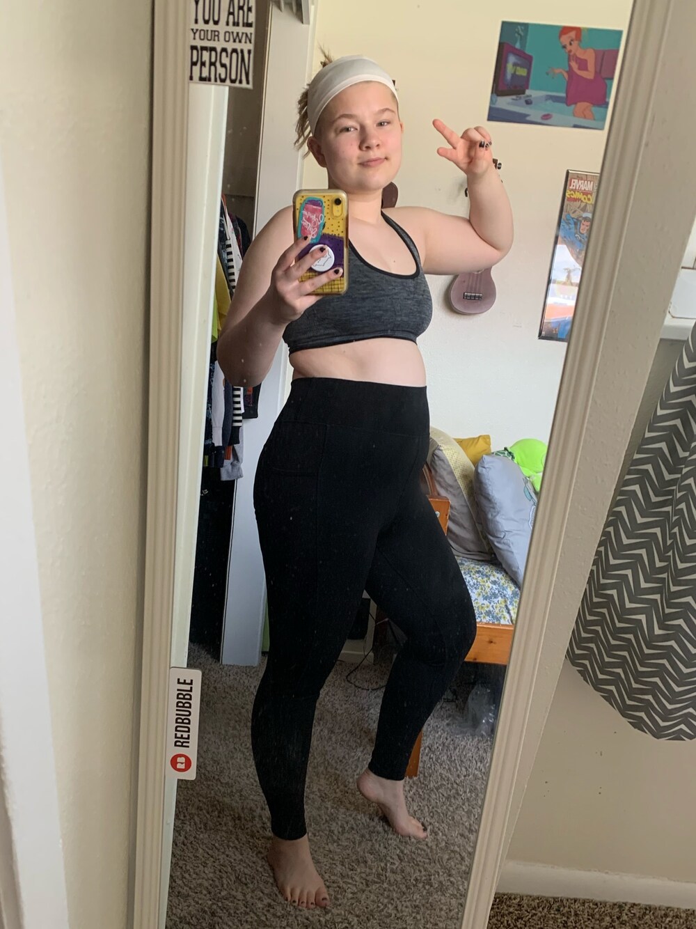 「workout、YOGA、leggings、sporty、sport style、sportsbra、headband、fabletics、quarantine、stayhome」｜「Popfitのアイテム（レギンス/スパッツ、ブラック系）」を使った、gibsofyesterさん（レディース・160cm）の春コーディネートの1枚目の写真