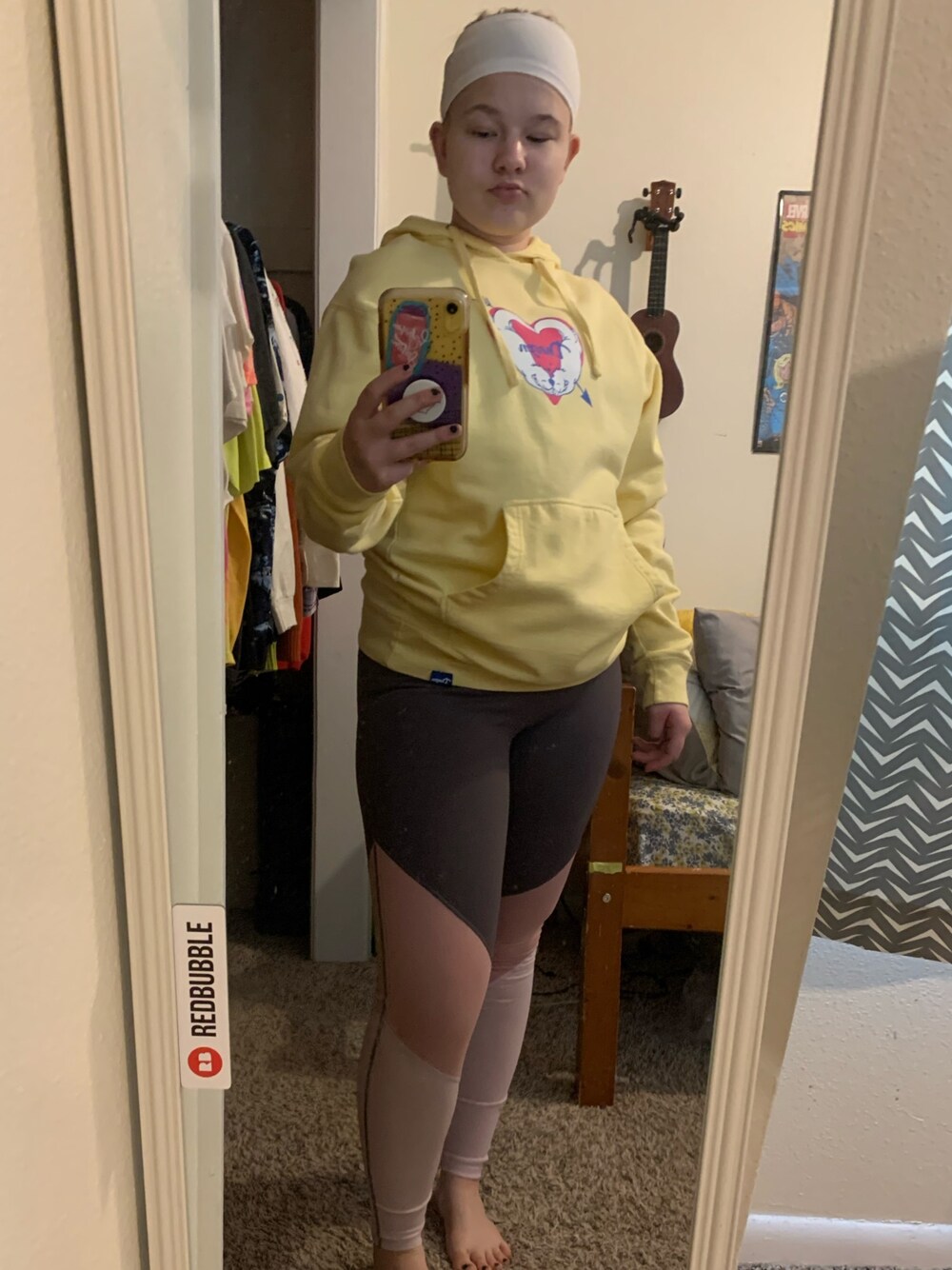 「workout、leggings、sweatshirt、Otter、headband、fabletics、zumiez、YOGA、fitness、quarantine」｜「Fableticsのアイテム（レギンス/スパッツ、グレー系）」を使った、gibsofyesterさん（レディース・160cm）の春コーディネートの1枚目の写真
