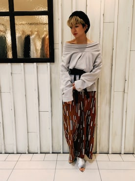 「アイテム（ニット/セーター）」を使った、osmosis名古屋 yukaさん（レディース・160cm）の春コーディネート