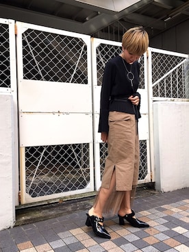 「アイテム（サンダル）」を使った、osmosis名古屋 yukaさん（レディース・160cm）の秋コーディネート