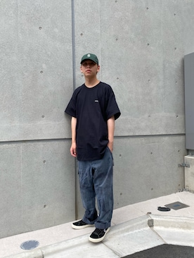 「SILAS（サイラス）のS CAP（キャップ）」を使った、中込 樹さん（メンズ・172cm）の夏コーディネート