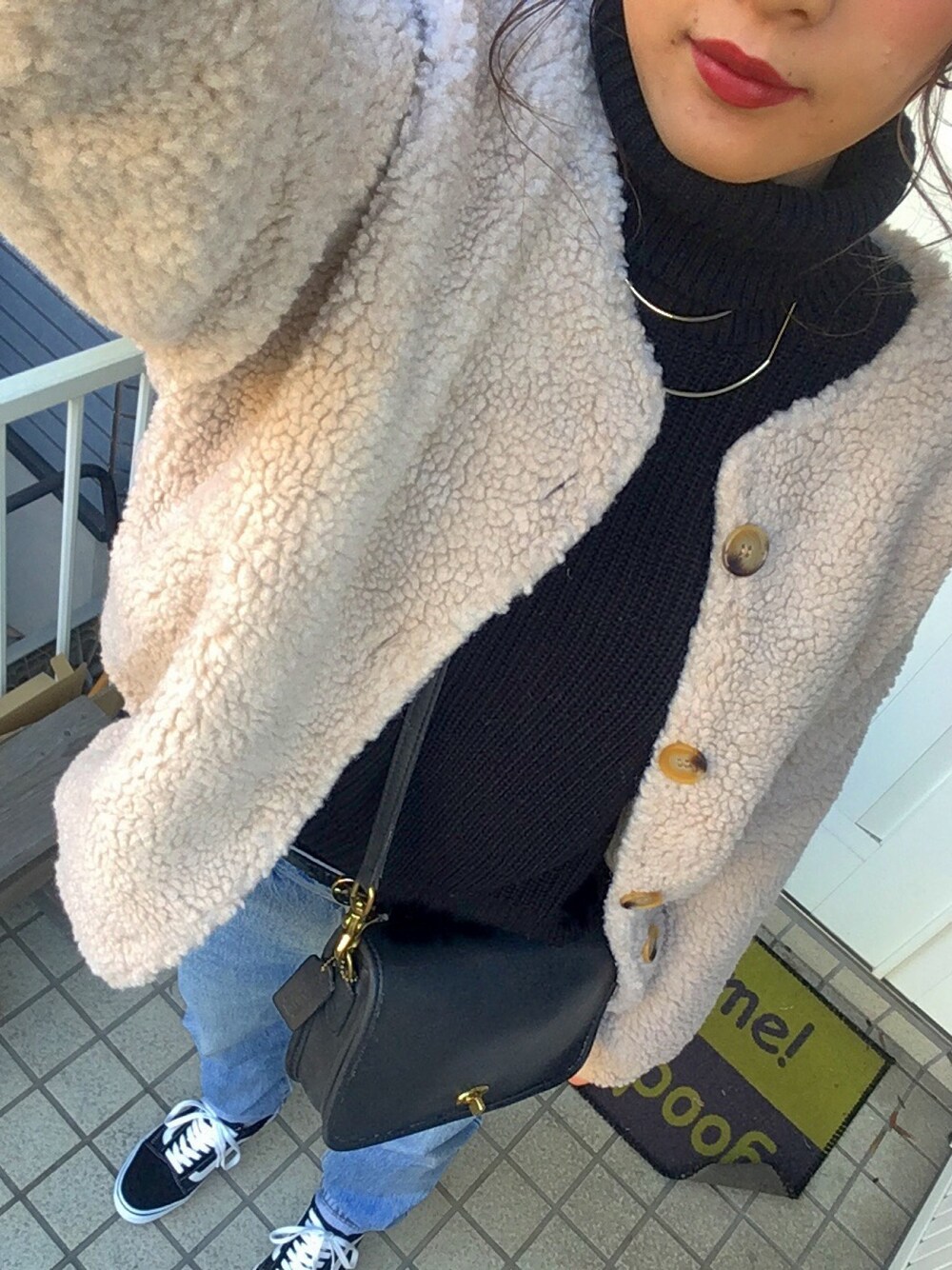 「韓国ファッション #Kのアイテム（ジャケット/アウター、ベージュ系）」を使った、mmm_yさん（レディース・167cm）の冬コーディネートの1枚目の写真