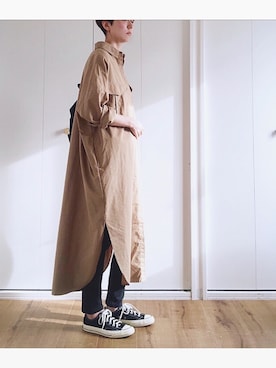 「秋のブラウンスタイル」｜「アイテム（シャツワンピース）」を使った、miki__072さん（レディース・165cm）の秋コーディネート
