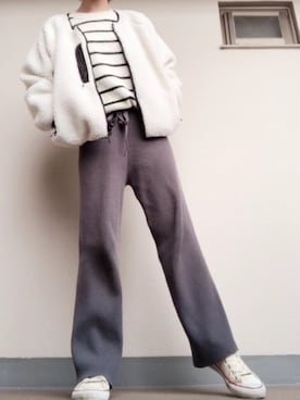 「LEPSIM（レプシィム）のアイテム（パンツ、グレー系）」を使った、45さん（レディース）の冬コーディネート