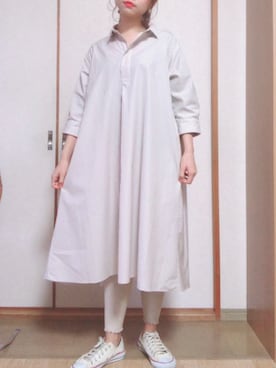 「レギンス」｜「アイテム（シャツワンピース、ベージュ系）」を使った、45さん（レディース・162cm）の春コーディネート