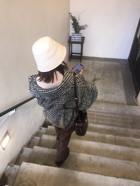 「カフェ」｜「アイテム（その他アウター）」を使った、paruru31さん（レディース・160cm）の冬コーディネート