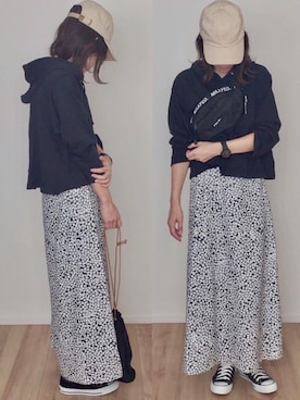 「小花柄」｜「アイテム（キャップ）」を使った、ます。さん（レディース・164cm）の秋コーディネート