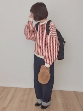 「UNIQLO（ユニクロ）のハイライズワイドストレートジーンズ（デニムパンツ）」を使った、ます。さん（レディース・164cm）の秋コーディネート