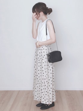 「LOWRYS FARM（ローリーズファーム）のウッドバングル　880326（バングル/リストバンド）」を使った、ます。さん（レディース・164cm）の夏コーディネート