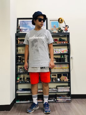 「Shine（シャイン）のアイテム」を使った、Ú-Sêng Tânさん（メンズ・166cm）の夏コーディネート