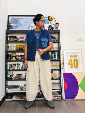 「amber（アンバー）のアイテム」を使った、Ú-Sêng Tânさん（メンズ・166cm）の秋コーディネート