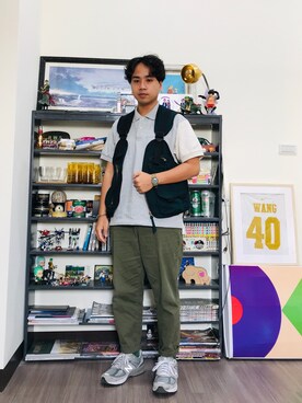 「COP（シーオーピー）のアイテム（トップス）」を使った、Ú-Sêng Tânさん（メンズ・166cm）の秋コーディネート