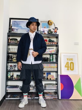 「GOOPiMADE」｜「アイテム（デニムジャケット）」を使った、Ú-Sêng Tânさん（メンズ・166cm）の冬コーディネート