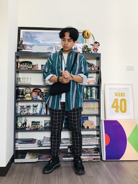 「COP（シーオーピー）のアイテム（パンツ）」を使った、Ú-Sêng Tânさん（メンズ・166cm）の冬コーディネート