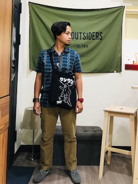 「amber（アンバー）のアイテム」を使った、Ú-Sêng Tânさん（メンズ・166cm）の春コーディネート