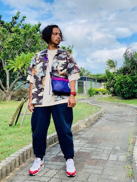 「TAIKAN（テイケン）のアイテム」を使った、Ú-Sêng Tânさん（メンズ・167cm）の秋コーディネート