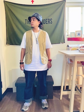 「SYNDRO（シンドロ）のアイテム（トップス）」を使った、Ú-Sêng Tânさん（メンズ・167cm）の冬コーディネート