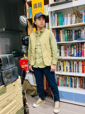 「OUTSTANDING（アウトスタンディング）のアイテム」を使った、Ú-Sêng Tânさん（メンズ・167cm）の春コーディネート