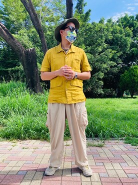 「SYNDRO（シンドロ）のアイテム（トップス）」を使った、Ú-Sêng Tânさん（メンズ・167cm）の夏コーディネート