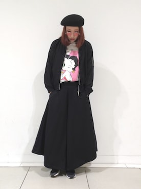「袴パンツ」｜「アイテム（ハンチング/ベレー帽）」を使った、しえる。さん（レディース・165cm）の秋コーディネート