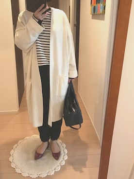 「ブラック×ホワイト」｜「アイテム（スウェット）」を使った、リンゴさん（レディース・159cm）の春コーディネート