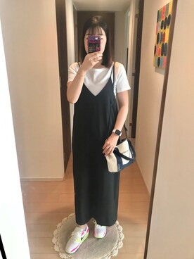 「蛍光カラー」｜「アイテム（ワンピース/ドレス）」を使った、リンゴさん（レディース・159cm）の秋コーディネート