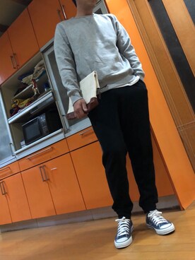 「アイテム（クラッチバッグ、ホワイト系）」を使った、syun.1128さん（メンズ・187cm）の冬コーディネート