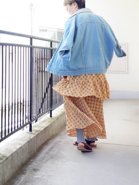 「アイテム（スカート、オレンジ系）」を使った、水無川ミワさん（レディース・156cm）の春コーディネート