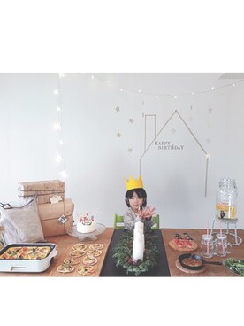 「BOBO CHOSES（ボボショーズ）のアイテム（Tシャツ/カットソー、ホワイト系）」を使った、iorinrinさん（キッズ）の冬コーディネート