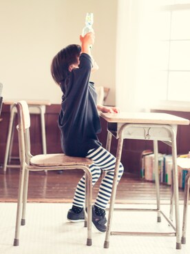 「COMECHATTO&CLOSET（カムチャットアンドクロゼット）のアイテム（Tシャツ/カットソー、ブラック系）」を使った、iorinrinさん（キッズ）の夏コーディネート