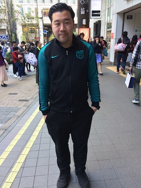 「サッカー」｜「アイテム（アナログ腕時計）」を使った、しーさんさん（メンズ・169cm）の春コーディネート