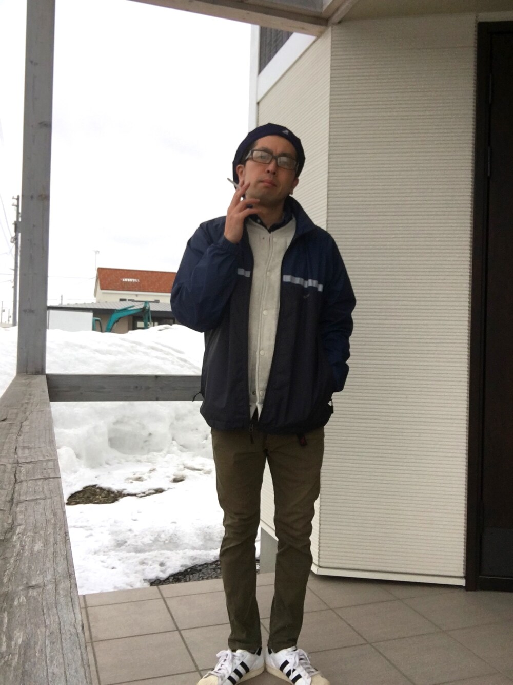 「春コーデ」｜「KANGOLのアイテム（ハンチング/ベレー帽、ブルー系）」を使った、ユッキさん（メンズ・170cm）の春コーディネートの1枚目の写真