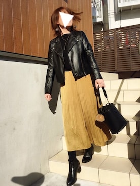 「スカーチョ」｜「アイテム（ライダースジャケット）」を使った、♥︎ 𝕃𝕆𝕍𝔼 ♥︎さん（レディース・163cm）の冬コーディネート