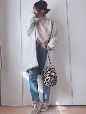 「ZOZO（ゾゾ）のスリムテーパードデニムパンツ［WOMEN］（デニムパンツ）」を使った、♥︎ 𝕃𝕆𝕍𝔼 ♥︎さん（レディース・163cm）の冬コーディネート