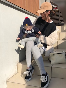 「Shelly island（シェリーアイランド）のアイテム（レギンス/スパッツ）」を使った、♥︎ 𝕃𝕆𝕍𝔼 ♥︎さん（レディース・163cm）の冬コーディネート