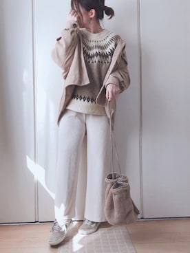 「H&M DIVIDED（エイチアンドエム　ディヴァイデッド）のアイテム（アクセサリー）」を使った、♥︎ 𝕃𝕆𝕍𝔼 ♥︎さん（レディース・163cm）の冬コーディネート