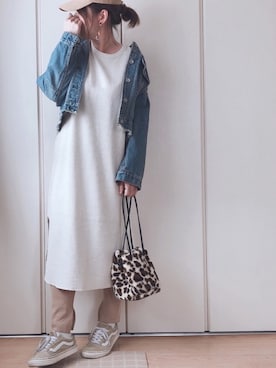 「スリットレギンス」｜「アイテム（アクセサリー）」を使った、♥︎ 𝕃𝕆𝕍𝔼 ♥︎さん（レディース・163cm）の冬コーディネート