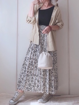 「ミニタリー」｜「アイテム（アクセサリー）」を使った、♥︎ 𝕃𝕆𝕍𝔼 ♥︎さん（レディース・163cm）の秋コーディネート