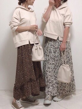 「Leja（レジャ）のアイテム（トップス）」を使った、♥︎ 𝕃𝕆𝕍𝔼 ♥︎さん（レディース・163cm）の秋コーディネート