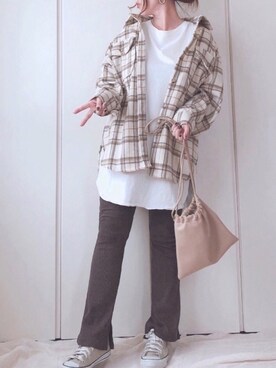 「Aunt Marie's（アントマリーズ）のチェックCPOビッグシャツ / AUNT MARIE'S × WEARISTA YUKI（シャツ/ブラウス）」を使った、♥︎ 𝕃𝕆𝕍𝔼 ♥︎さん（レディース・163cm）の秋コーディネート