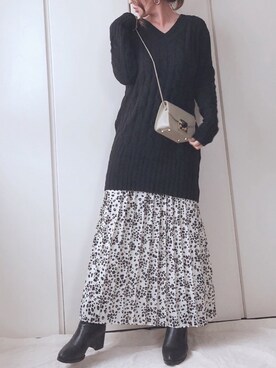 「ロングニット」｜「アイテム（アクセサリー）」を使った、♥︎ 𝕃𝕆𝕍𝔼 ♥︎さん（レディース・163cm）の秋コーディネート