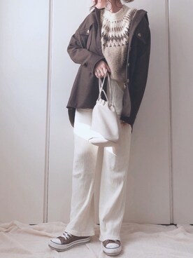 「Bou Jeloud（ブージュルード）のアイテム（アクセサリー）」を使った、♥︎ 𝕃𝕆𝕍𝔼 ♥︎さん（レディース・163cm）の冬コーディネート