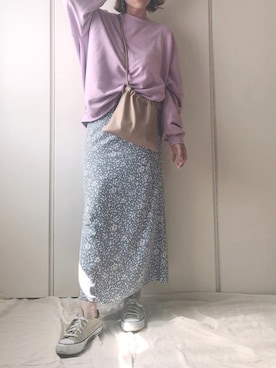 「GOLDY（ゴールディ）のニュアンス カーブ アシンメトリー イヤリング（イヤリング）」を使った、♥︎ 𝕃𝕆𝕍𝔼 ♥︎さん（レディース・163cm）の春コーディネート