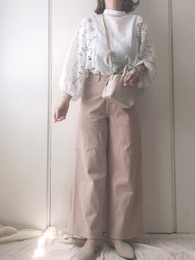 「GOLDY（ゴールディ）のニュアンス カーブ アシンメトリー イヤリング（イヤリング）」を使った、♥︎ 𝕃𝕆𝕍𝔼 ♥︎さん（レディース・163cm）の春コーディネート