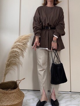 「ラブアンドピース2020」｜「アイテム（サンダル）」を使った、♥︎ 𝕃𝕆𝕍𝔼 ♥︎さん（レディース・163cm）の秋コーディネート