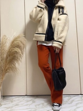 「巾着バッグ」｜「アイテム（ムートンコート）」を使った、♥︎ 𝕃𝕆𝕍𝔼 ♥︎さん（レディース・163cm）の冬コーディネート