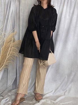 「GOLDY（ゴールディ）のニュアンス カーブ アシンメトリー イヤリング（イヤリング）」を使った、♥︎ 𝕃𝕆𝕍𝔼 ♥︎さん（レディース・163cm）の春コーディネート