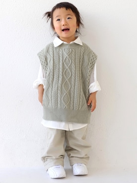 「アイテム（ベスト）」を使った、antiquatoy  officialさん（キッズ・90cm）の冬コーディネート